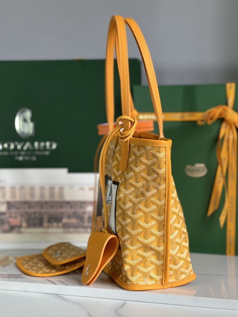 Goyard Bucket Bags